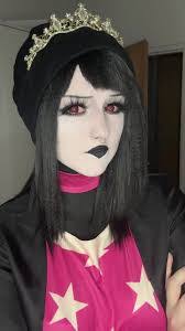 Octavia Cook's Instagram, Twitter & Facebook