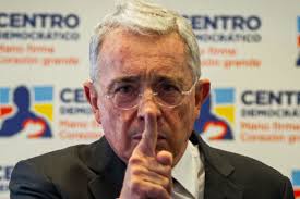 Tribunal negó recurso de queja interpuesto por la defensa de Uribe contra  la juez del caso