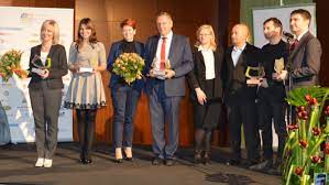 Lpr wydłużyło dyżur o porę nocną w bazach: Lotnicze Pogotowie Ratunkowe Sp Zoz Lpr Partnerem Brd