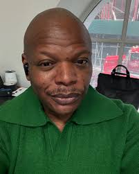 Catch my buddy @dr.max.sheppard doing her thang !!