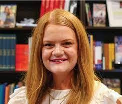 Rebecca Easterling's Instagram, Twitter & Facebook