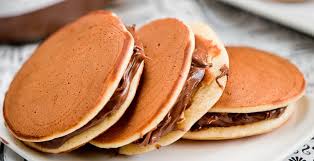 I pancake giapponesi sono golosissimi pancakes più alti dei classici pancake americani e dalla consistenza più soffice. Dorayaki Alla Nutella O Come Vuoi Sofficei Dolcetti In Stile Giaponese