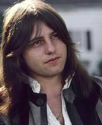 Hi! I'm new to this group. I recently joined because I wanted to listen to  decent music