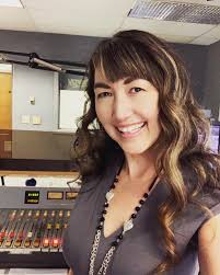 Happy Monday! Hope you all have a great week ahead! 🥰 • • • • #onair  #radio #womeninradio #worklife #wellwishes #love #foryou #goodlife