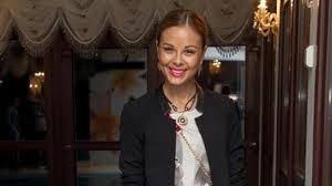 Adela banášová leoš mareš tina roman juraško zora kepková martin rausch jitka nováčková jasmina alagič: Monika Bagarova A Ben Cristovao Chci Text Chci Aby Pochopil Ze Se Kolem Neho Toci Muj Svet A To Se Muze Stat Komukoli Z Vas Nokomoru