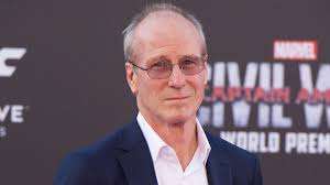 Actor William Hurt dead at 71