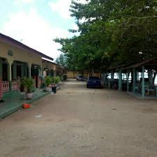 Pengkalan balak accommodation in hotels, apartments with huge savings. Chalet Mesra Resort