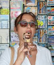 Discover 360 emma chambie and emma chamberlain ideas