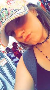 Can the girl in the blue dress be removed?