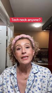 Tech neck. #technecksolutions #techneckhack #techneckfix