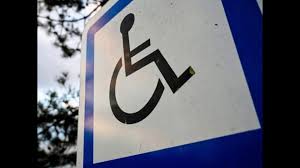 Pv stationnement handicapé que faire? Gare Sur Un Place Handicape Il Ecope D Une Amende Malgre Sa Carte D Invalidite Comment Contester