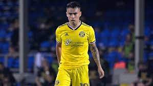 Lucas zelarayán is an argentinian professional football player who best plays at the center attacking midfielder position for the columbus crew sc in the mls. Crew Sc S Lucas Zelarayan Named 2020 Mls Newcomer Of The Year 10tv Com
