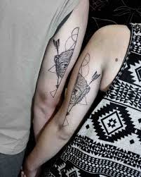 To illustrate, here are some of the cutest tattoo designs for unique king and queen tattoos. 109 Best Matching Couple Tattoos Improb