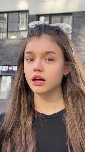 Anastasia Coates's Instagram, Twitter & Facebook