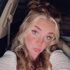 Looking for someone to print DTF prints and ship quickly