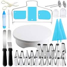 Gyvazla Plateau Tournant De Gateau Kit De Patisserie Inclure Gateaux Tournant Poches Et Douilles Coupe En 2020 Plateau Tournant Decoration Gateau Decoration Patisserie