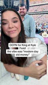 Modern Western Fashion OOTN for King at Kyle Field