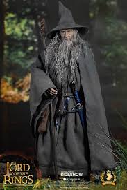In his battle against durin's bane, he is aided by the main characters. Lord Of The Rings Gandalf The Grey 1 6 Scale Figure Sideshow Toys Twilight Zone Nl