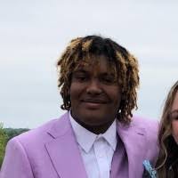 20+ "Xavier Wells" profiles