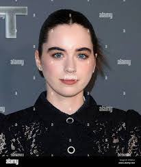 Sarah Desjardins's Instagram, Twitter & Facebook