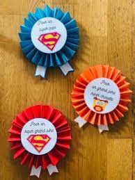 Des petites cocardes à offrir aux papis pour la fête des grands pères. Activite Manuelle Fete Des Grands Peres Kreakids