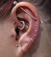 Ear Piercings And Jewelry Piercing Cool Ear Piercings Ear Piercings Industrial Pretty Ear Piercings
