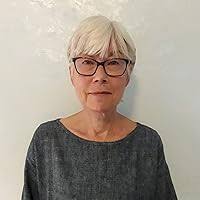 Little Kangaroo's Bad Day by Marcia Leonard