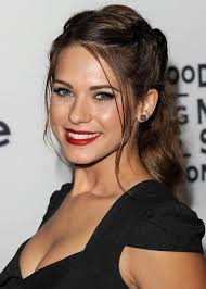 Hallmark Sunday 10am Making Spirits Bright with Carlo Marks and Taylor Cole  12pm Ghosts of Christmas Always with Ian Harding and Kim Matula 2pm #Xmas  with Brant Daughtry and Clara Bowen 4pm