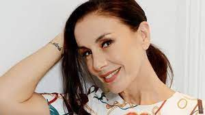 Después de un año y medio, marcelo tinelli regresa esta noche a la pantalla de el trece con su clásico showmatch. Viviana Saccone Es La Nueva Confirmada Para La Academia 2021 Youtube