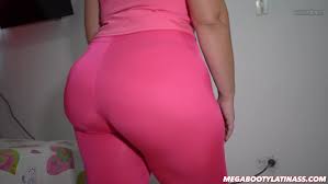 Tiffany MEGA BOOTY LATINA DEBUT IN THE PORN VS BIG COCK