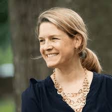 Charlotte Riggs's Instagram, Twitter & Facebook