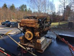 Three versions of the 3208 engine have varying power ratings. Cat 3208 Cat 3208 435 Hp W Twin Disc 507 2 5 1 Ratio