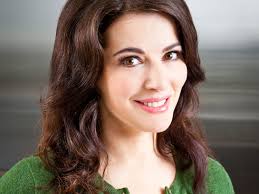 One of her favorite dinner recipes comes from british chef nigella lawson.so, if you're looking for something rich and warming to add to your holiday spread, here's how to make swift's favorite mughlai chicken. Nigella Lawson S Easy Recipes For Family Dinner