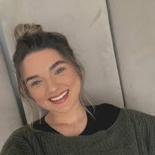 Danielle Swaby's Instagram, Twitter & Facebook