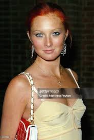 Model Maggie Rizer attends the 2002 VH1/Vogue Fashion Awards... News Photo 