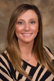 Ashleigh Warren's Instagram, Twitter & Facebook