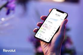 Headquartered in london, uk, it was founded in 2015 by nikolay storo. Popular European Banking App Revolut Is Launching In The Us Today The Verge