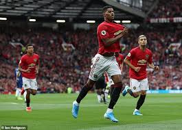 The teams perform quite effectively among themselves. Manchester United 4 0 Chelsea Player Ratings Harry Maguire Impresses On United Debut Daily Mail Online