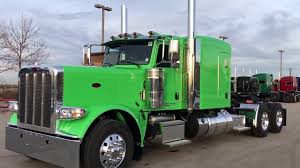 2018 Peterbilt 389 Extended Hood Lime Green