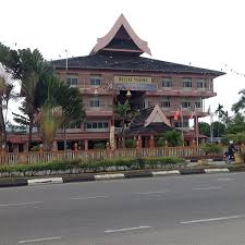 Markaz tarbiyah pas kawasan kuala terengganu lot 126 kg dusun kuala ibai, 20400 kuala terengganu. Photos A Pejabat Daerah Dan Tanah Hulu Terengganu Kuala Berang Terengganu