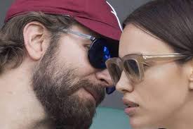 Bradley cooper wird sowohl von den männern als auch von den mädels für seine unverschämten rollen und seinen unverschämt guten look in filmen wie. Bradley Cooper Und Irina Shayk Das Soll Der Name Des Babys Sein