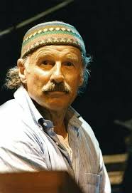 He pioneered the use of electric keyboards and synths, and at 70 he's still at the peak of his powers. Joe Zawinul Nice Jazz Festival 1996 Mai 2018 South American Music Jazz Musicians Jazz