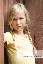 Austria, Mondsee, Portrait of girl 12-13 Years