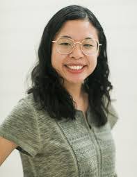 Kristina Holcomb's Instagram, Twitter & Facebook