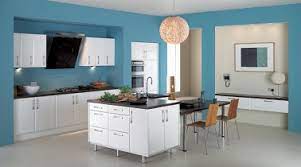 Pour accompagner ce bel ensemble, la cuisine dispose d'un grand mur d'armoires avec tous les appareils. La Cuisine Bleu On L Adore Deco Cool