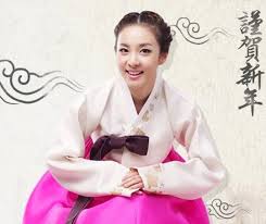 Sandara Park S Hanbok Fashion And Her Unchanging Baby Face Hanbok Horse Fashion Korean Traditional Dress