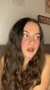 Donna Poplin's Instagram, Twitter & Facebook