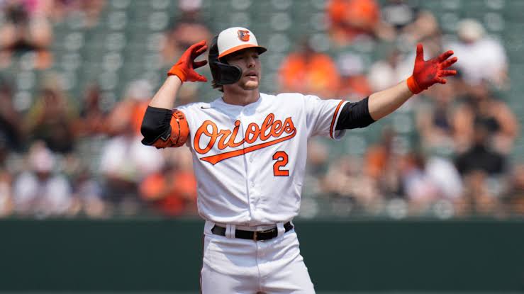 Crónica y balance: Gunnar Henderson silencia a Citi Field y los Orioles vencen 2-1 a los Mets en el regreso de Pete Alonso