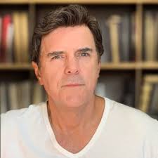 Key Differences: Blind vs Traditional Job Applications