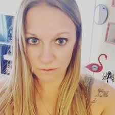 Melissa Ahern (@ahern_mahern77)